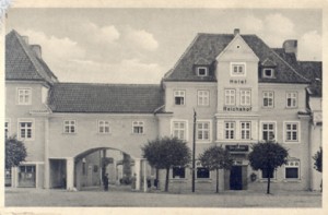 Widok hotelu Reichshof ( WKRA)